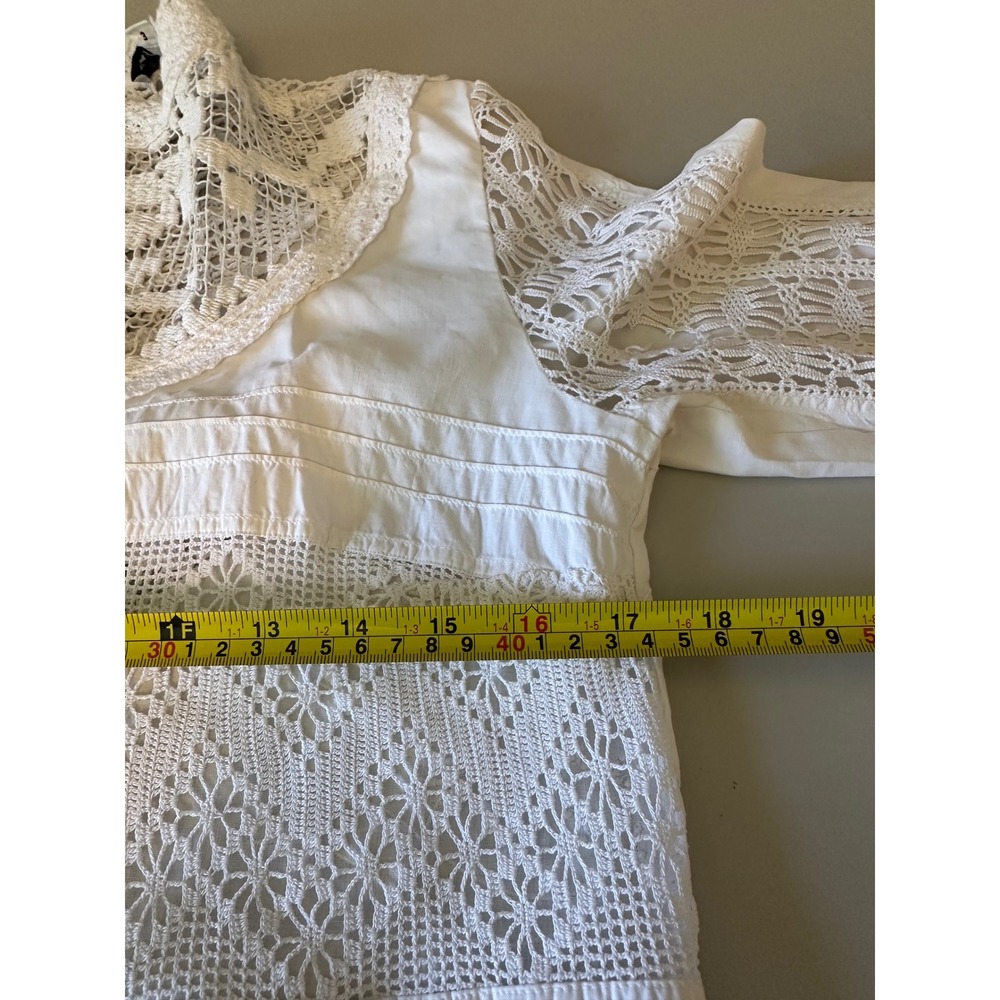 Place Nationale Cotton Lace Mock Button Back Blouse in White | Size 3 (Medium) - Picture 7 of 8